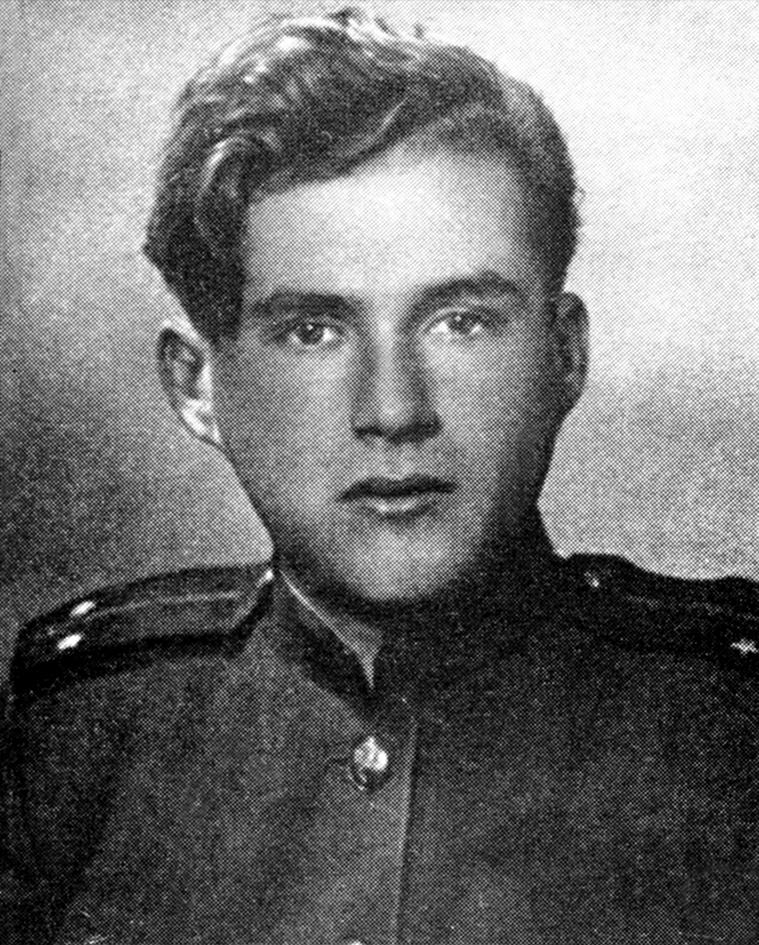 Автор "Сережки с Малой Бронной": 95 лет исполнилось бы советскому поэту Евгению Винокурову