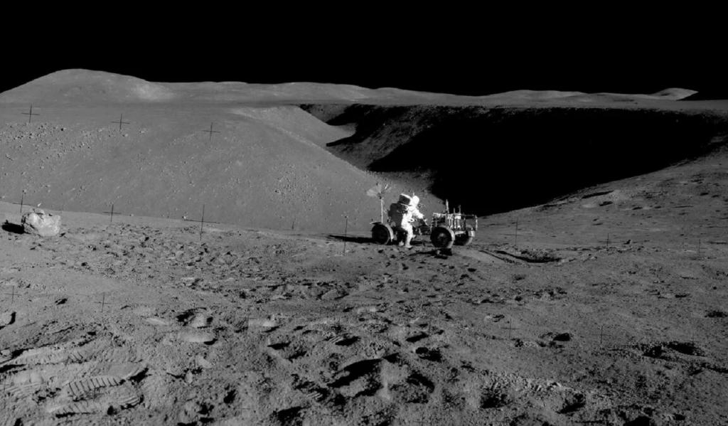 Прогулка по Луне не такая уж и безопасная: на ней радиации в 200 раз больше чем на Земле