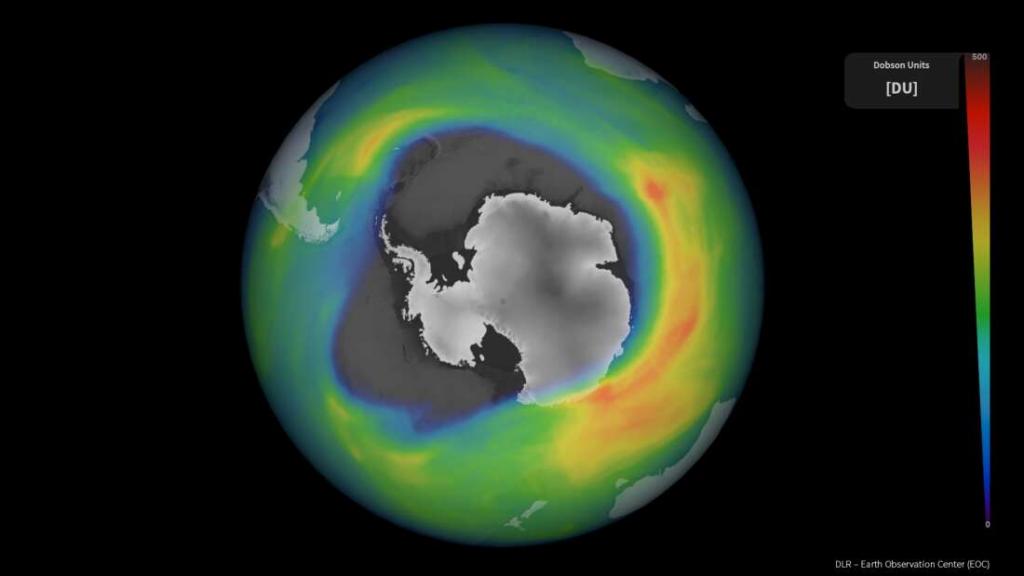 Озоновая дыра над Антарктидой увеличилась в 2020 году