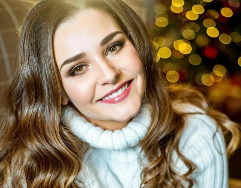 36-летняя Глафира Тарханова выложила фото без макияжа и впечатлила поклонников своей естественной красотой