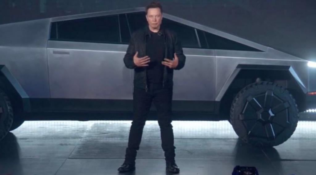 "Танк из будущего"‎: Илон Маск анонсировал презентацию обновленного Tesla Cybertruck