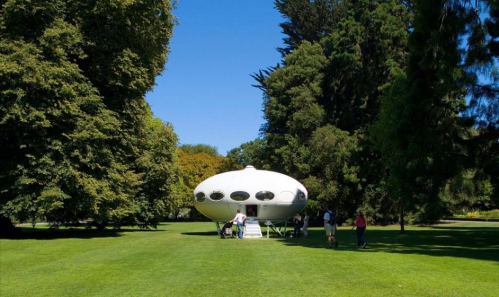Это не арт-объект, это настоящий дом: как обустроено жилище в форме НЛО
