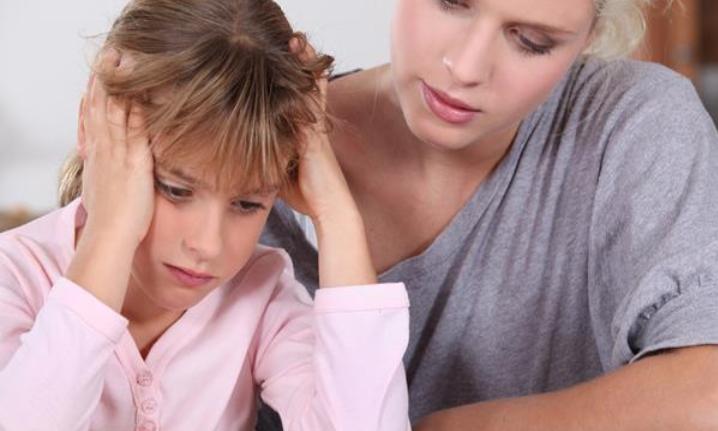 Ребенку надо давать выговориться: как не упустить тревожные "звоночки", а вовремя помочь справиться с проблемой