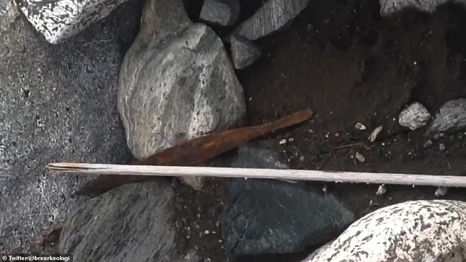 В Норвегии под растаявшим льдом обнаружили десятки древних стрел: самым старым более 6000 лет