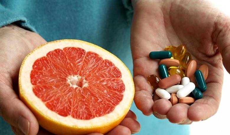 Врачи из США выяснили, почему грейпфрут и некоторые другие цитрусовые нельзя есть, если вы принимаете лекарства