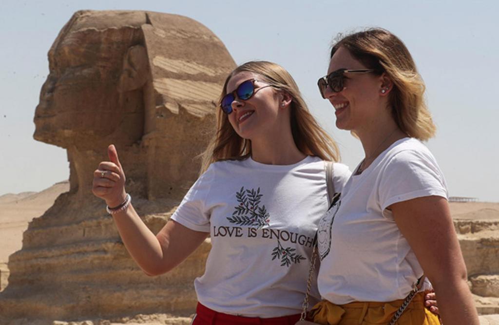 С подругой в Египте - 20 фото
