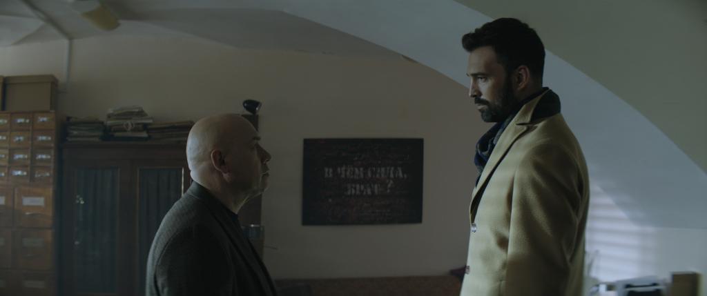 Один Сухоруков в двух ролях, загадки и черный юмор: 3 декабря на экраны выходит отечественный триллер "Илиана. Верь мне"