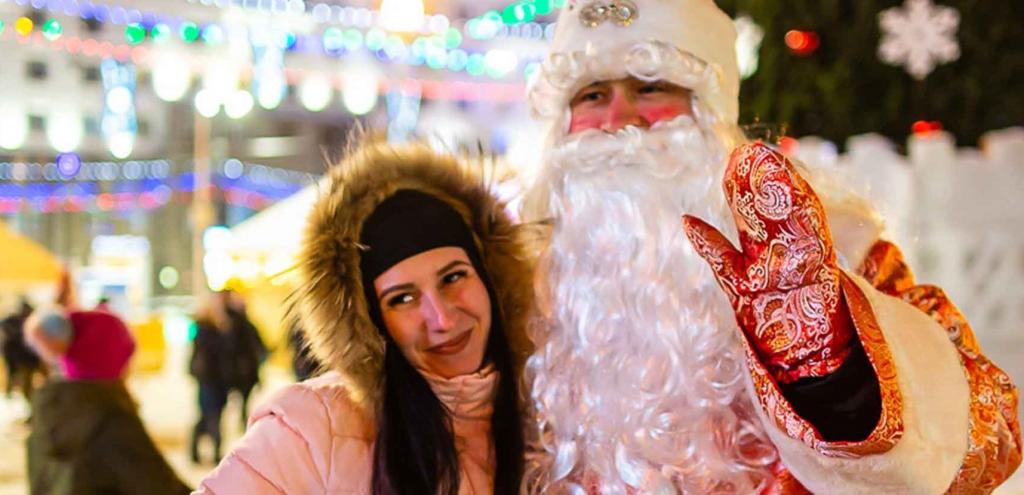 Накопить на Новый год: россияне рассказали, какие суммы они готовы потратить на подарки и кому планируют их дарить