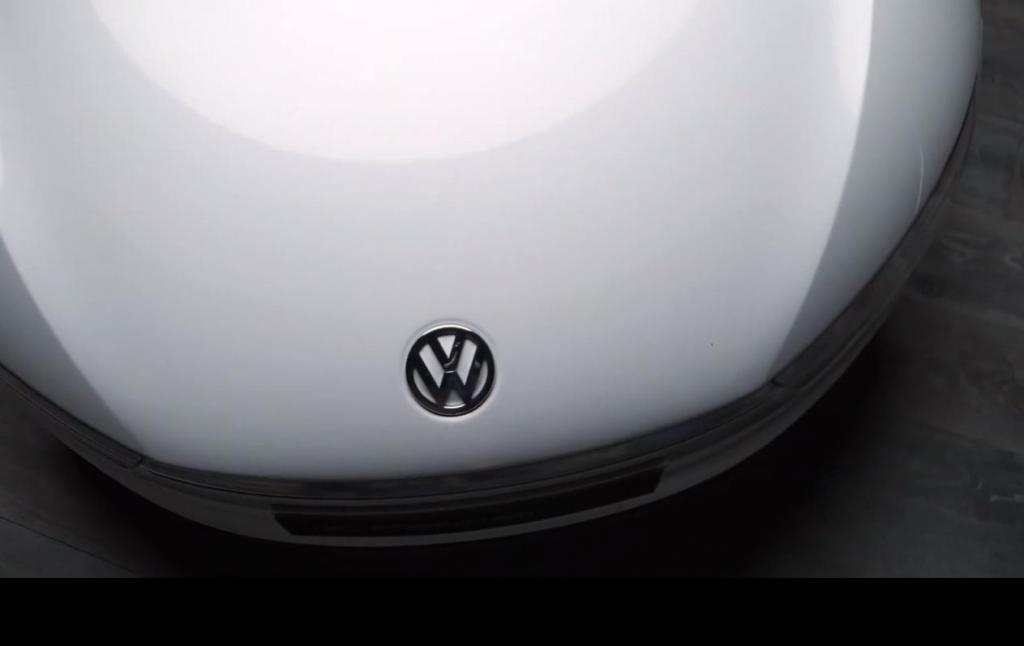 Редкий серийный Volkswagen в истории: XL1 назвали самым экономичным и самым обтекаемым