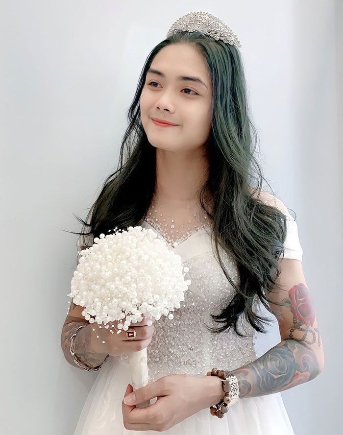 Вьетнамца принимали за девушку: на свадьбе парень затмил красотой свою невесту