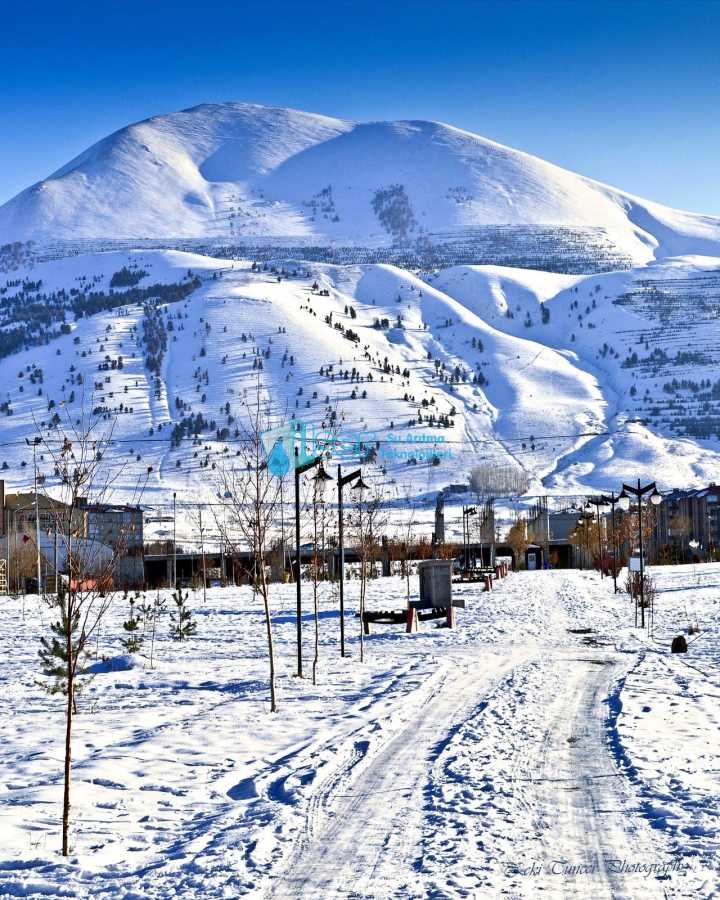 Наши и в Турции снег найдут: эксперт по туризму назвала альтернативу европейским горнолыжным курортам