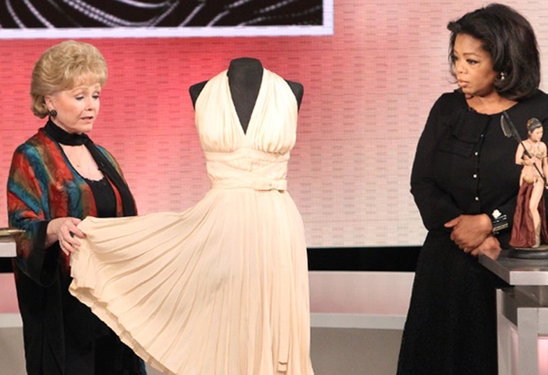За сколько было продано и почему привело к разводу: история белого платья Монро