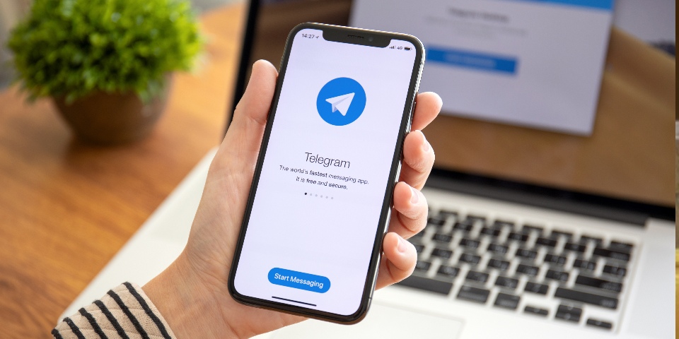 Приложение для обмена сообщениями Telegram запустит платные сервисы в 2021 году
