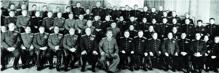 Сталин с командованием армии