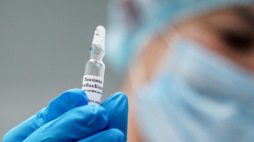 Вакцины от коронавируса и не только: журнал Science назвал главные научные достижения уходящего года