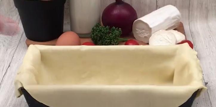Несладкий кекс с заварным кремом и сырной начинкой: сочная, сытная и очень вкусная закуска на праздничный стол