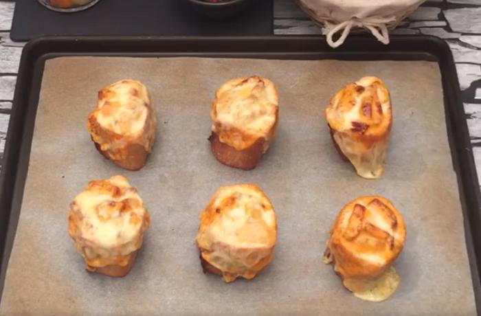Яйцо-пашот в хрустящем багете: отличная идея для роскошного завтрака