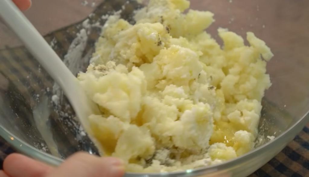 Вкусная, идеальная хрустящая картошка фри по спирали: новый способ приготовления