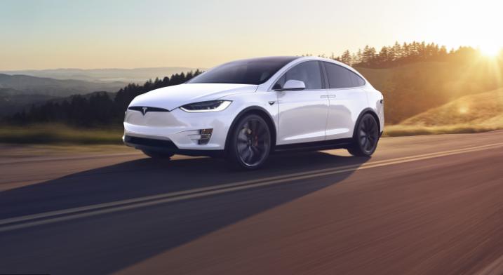 Компания Tesla отгрузила 500 000 электромобилей за 2020 год: глобальная цель достигнута