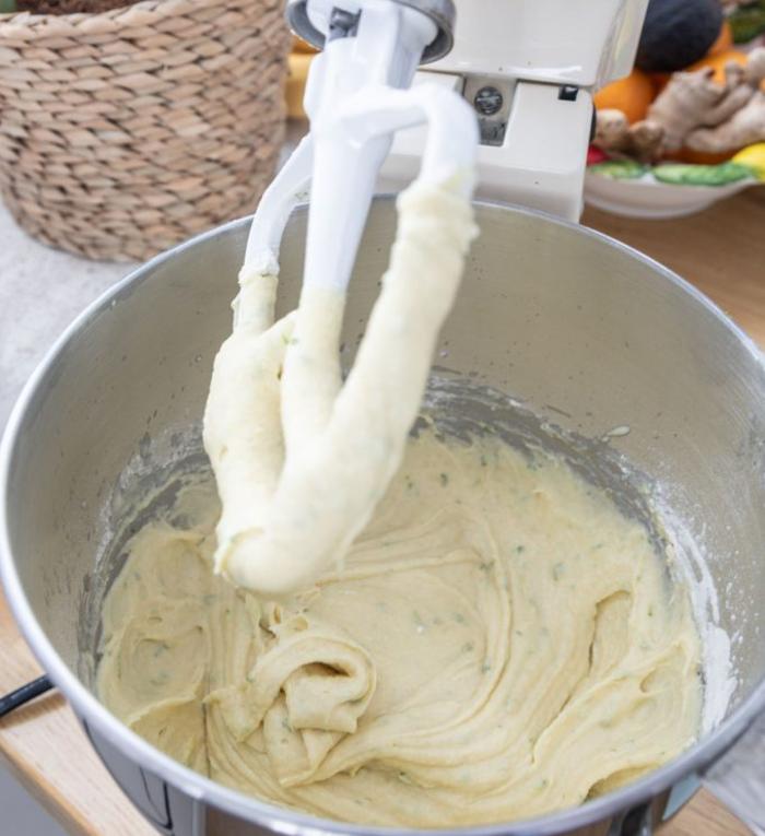 Лаймовый пирог с маскарпоне: простая и ароматная экспресс-выпечка, с которой справится каждый