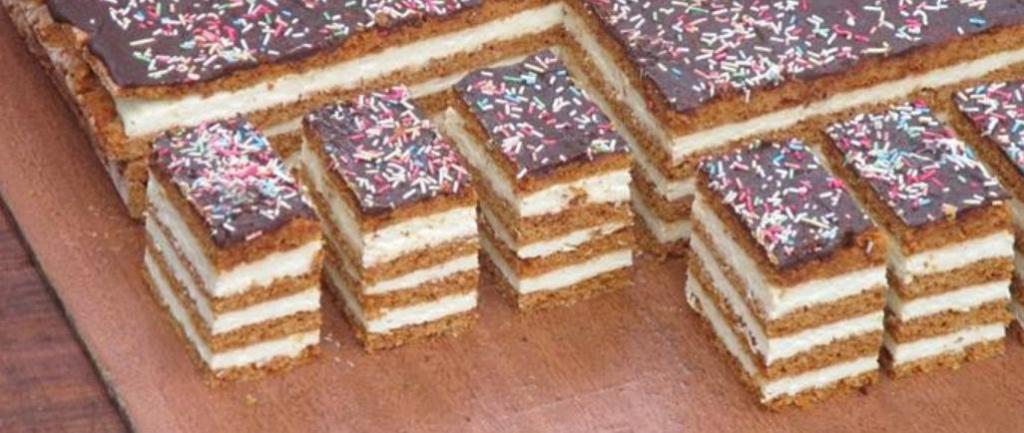 Медовый торт "Калейдоскоп": готовится быстро, да и внешне и на вкус очень хорош