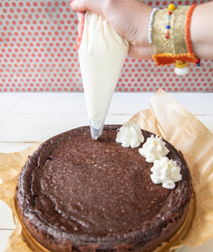 Кофейно-шоколадный торт без грамма муки: десерт, которым можно наслаждаться до бесконечности