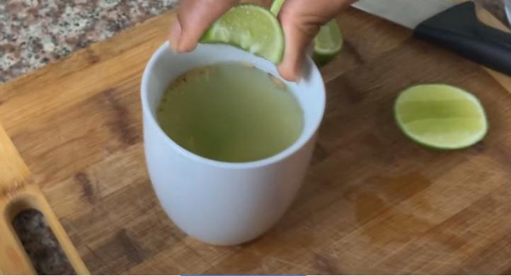 Подсмотрела у испанского блогера рецепт чая для похудения из сельдерея. Результатом довольна