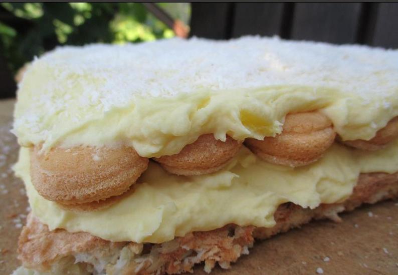 Миндально-кокосовый торт "Принцесса": десерт, который никого не оставит равнодушным