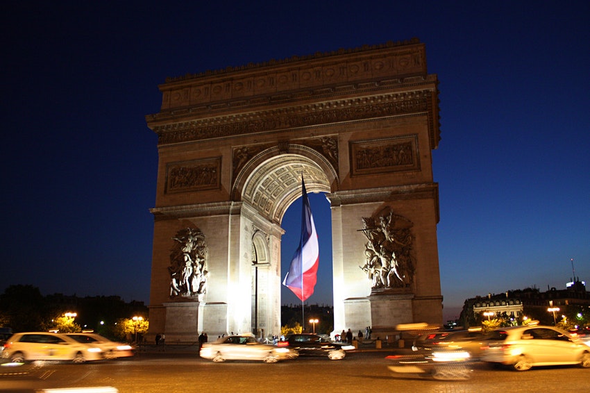 Насладиться невидимым искусством в Париже, и другие небанальные причины посетить Францию