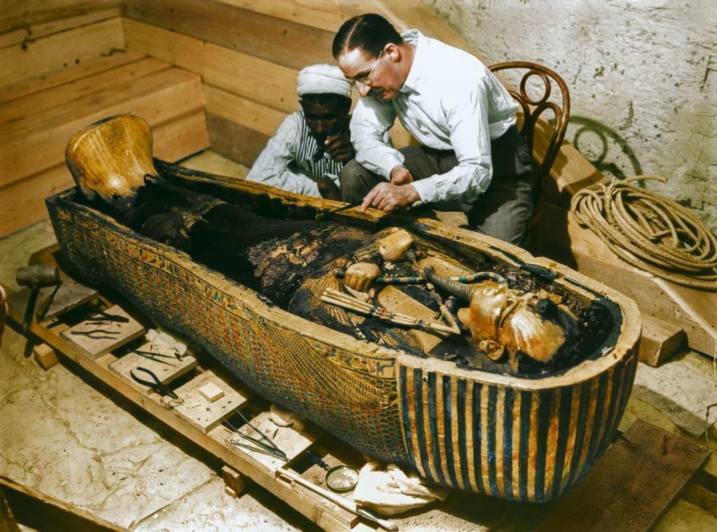 Музей Гизы в Египте планирует переместить мумию Тутанхамона: теперь многие опасаются проклятия фараона