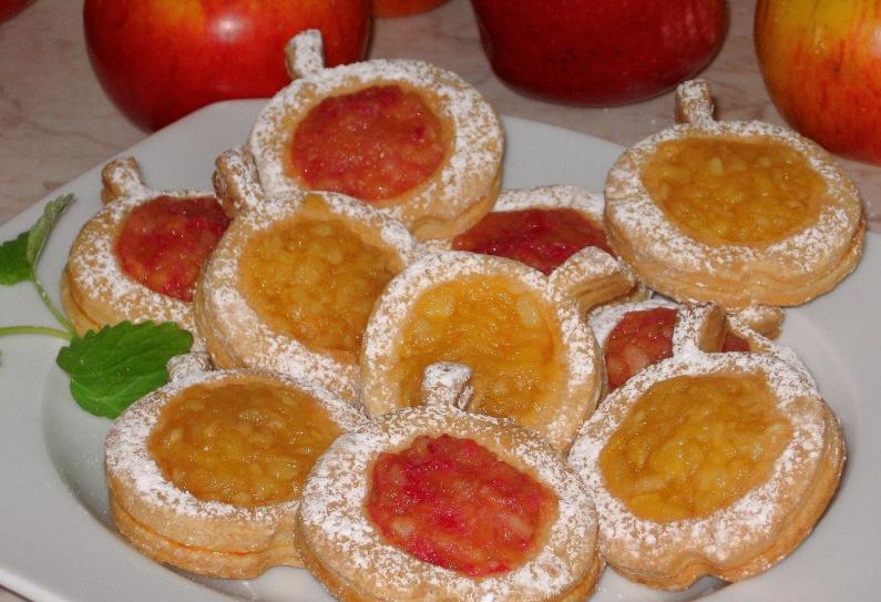 Печенье "Румяный бочок": вкусное лакомство с яблочным муссом
