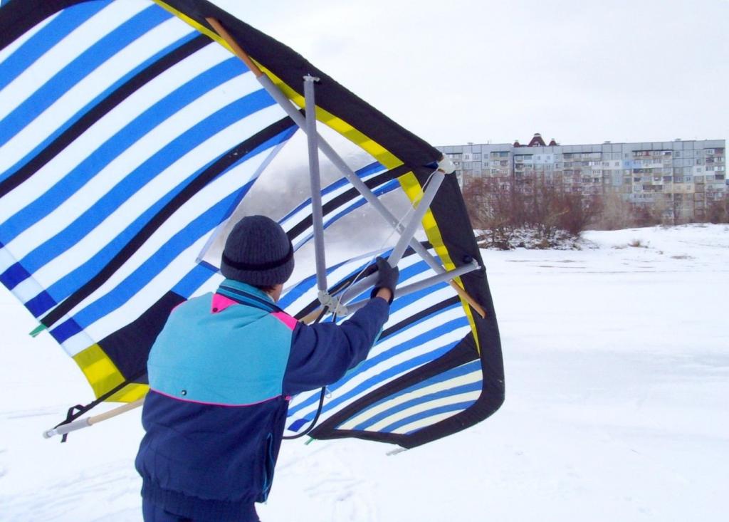 На крыльях северного ветра: где обучают зимнему кайтингу и что нужно для этого вида спорта
