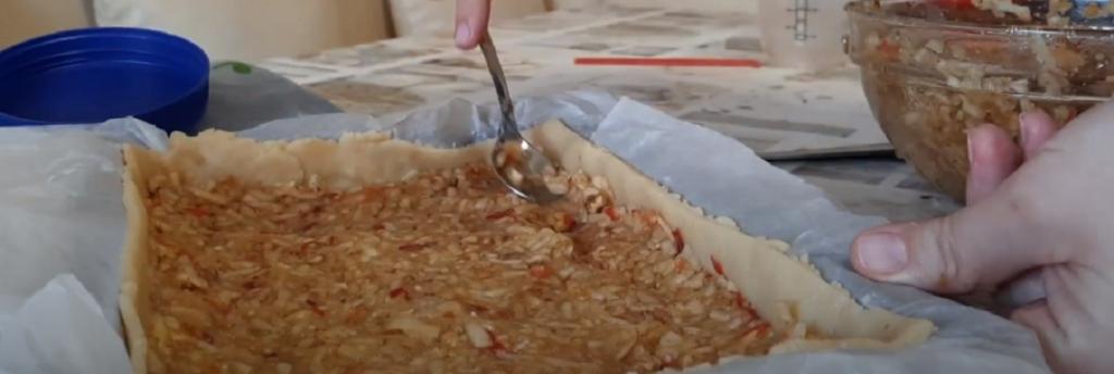 Удивительное сочетание ароматов и вкусов: готовлю яблочно-ореховый пирог с корицей и горьким шоколадом