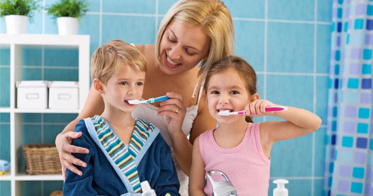 Руки не моют, зубы не чистят: как не заставлять детей соблюдать гигиену, а пробудить к этому интерес