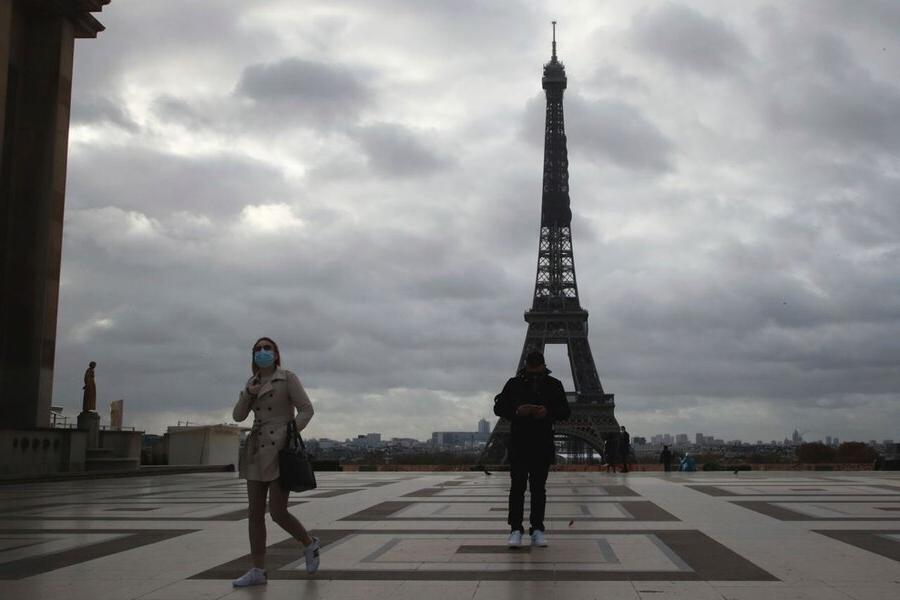 Французские СМИ заявили, что третий коронавирусный локдаун в стране - вопрос нескольких дней