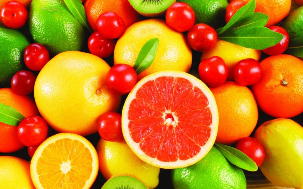 Разноцветные продукты: эндокринолог Марина Берковская рассказала о еде, помогающей выработать гормоны радости