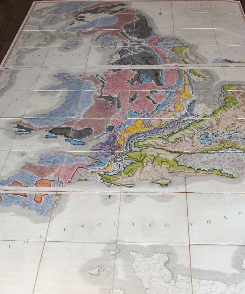 Малоизвестное событие, которое изменило привычный мир: первая геологическая карта 1815 г. Уильяма Смита