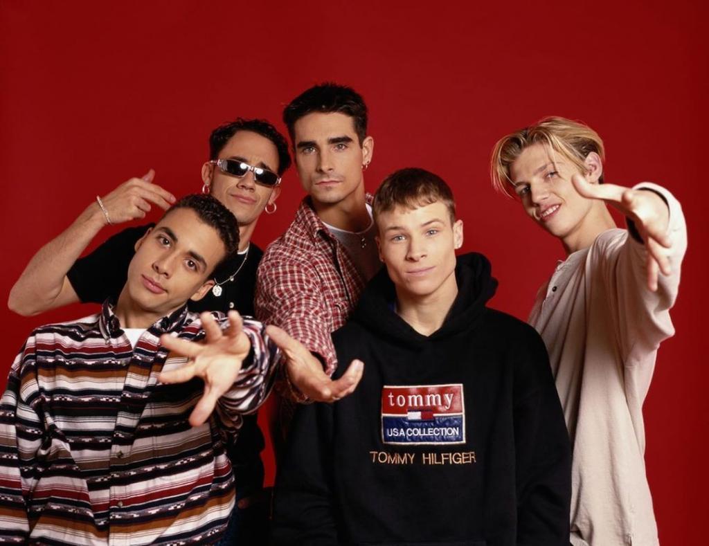 Вспомним 90-е: чем живут участники любимых групп Spice Girls и Bacstreet Boys тогда и сейчас (фото)