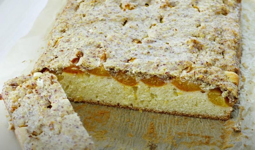 Рецепт пирога с абрикосами и ореховой глазурью: готовится быстро и легко
