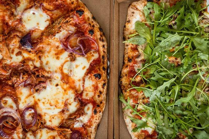 Перед употреблением пиццы нужно съесть овощи: диетолог и повар раскрыли секреты итальянской пиццы