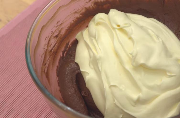 Аппетитный шоколадный чизкейк без выпекания с Oreo: для приятных уютных посиделок в кругу родных и друзей