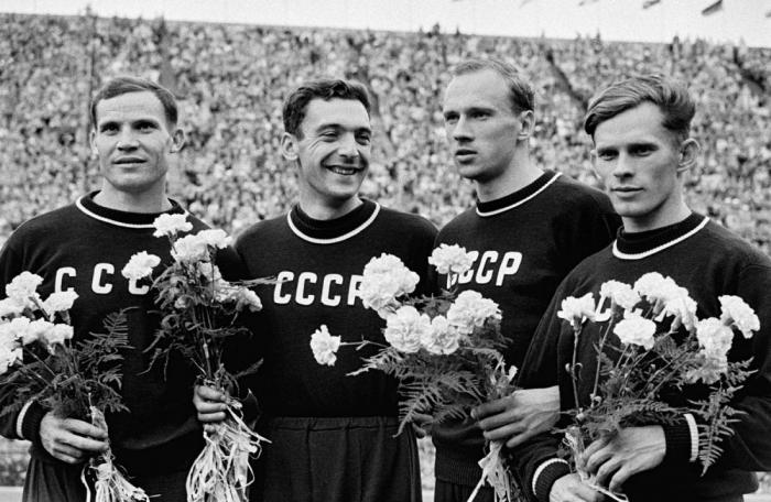 Советские спортсмены-олимпийцы