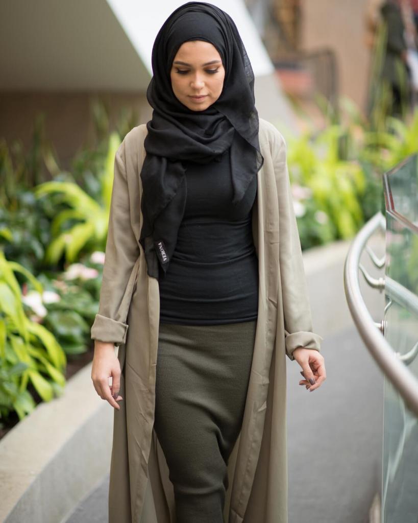 Как на самом деле одеваются мусульманки (реальные фото). На деле все не так блекло и однообразно, как многие думают
