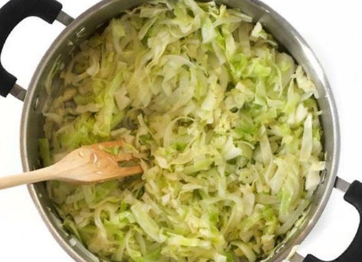 Худеем с отваром белокочанной капусты: как его приготовить и рацион на неделю