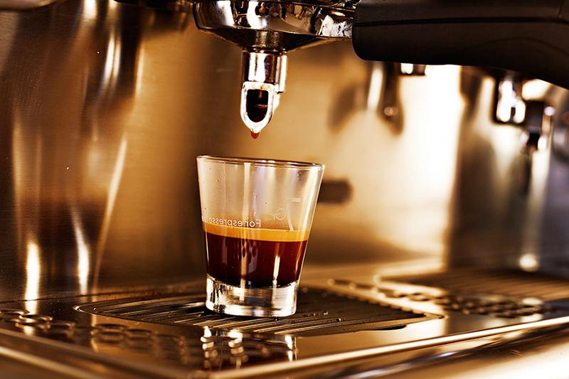 Любителям настоящего кофе: как добиться изысканного вкуса и аромата, лучшие советы и приемы приготовления напитка