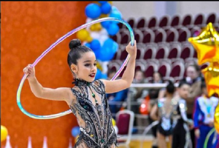 Ксения Бородина поздравила дочку с почетным местом на конкурсе по художественной гимнастике: подписчики оценили невероятное сходство мамы с дочкой