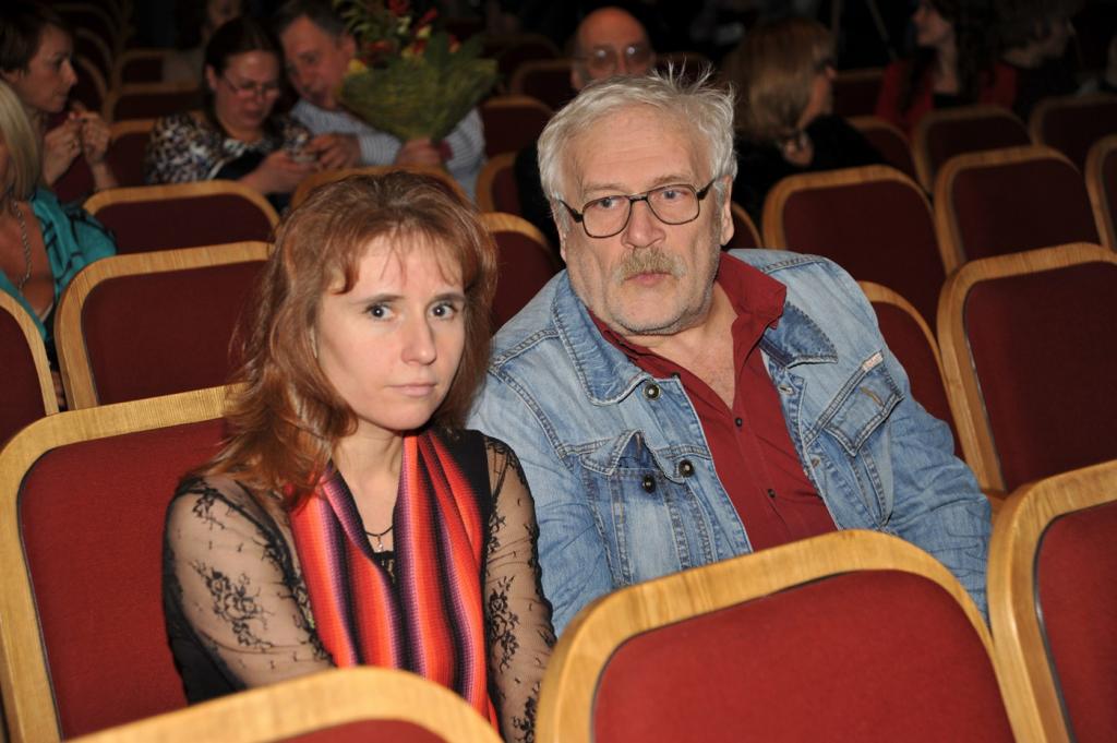 Стал отцом в 71 год и назвал дочь в честь погибшей жены: семья Бориса Невзорова