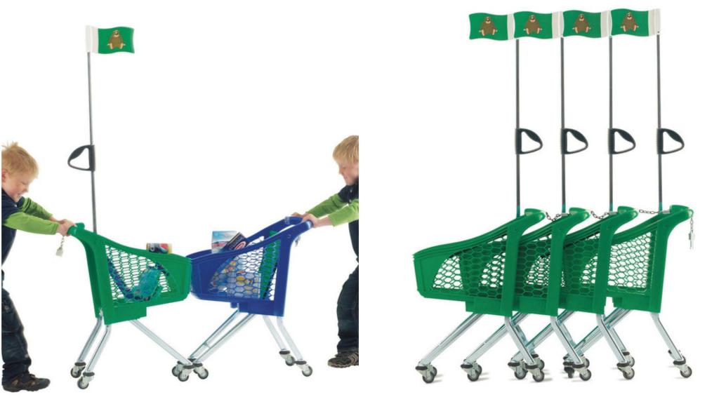 Чтобы не украли: зачем на детские тележки в супермаркетах крепят флажки