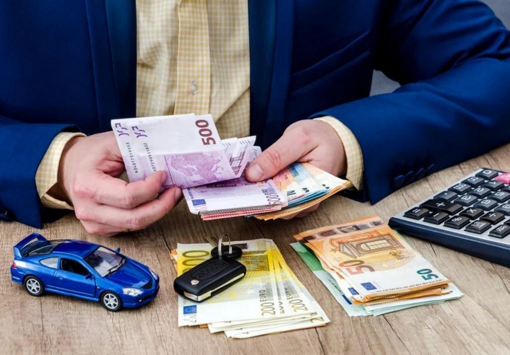 Сокращаем расходы на топливо, парковки и техосмотры: россиянам расскрыли способы экономии на автомобиле