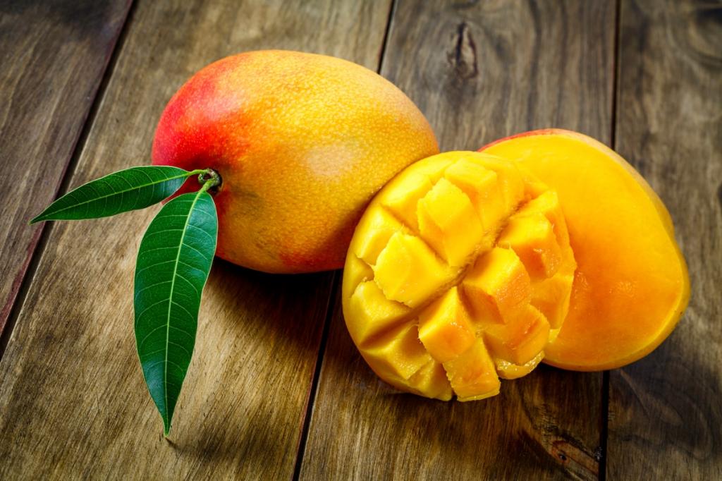 Вред сосудам и кишечнику: фрукты, которые опасны для здоровья человека